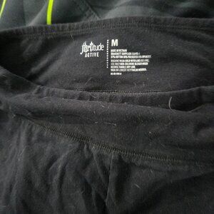 Flirtitude active leggings size medium